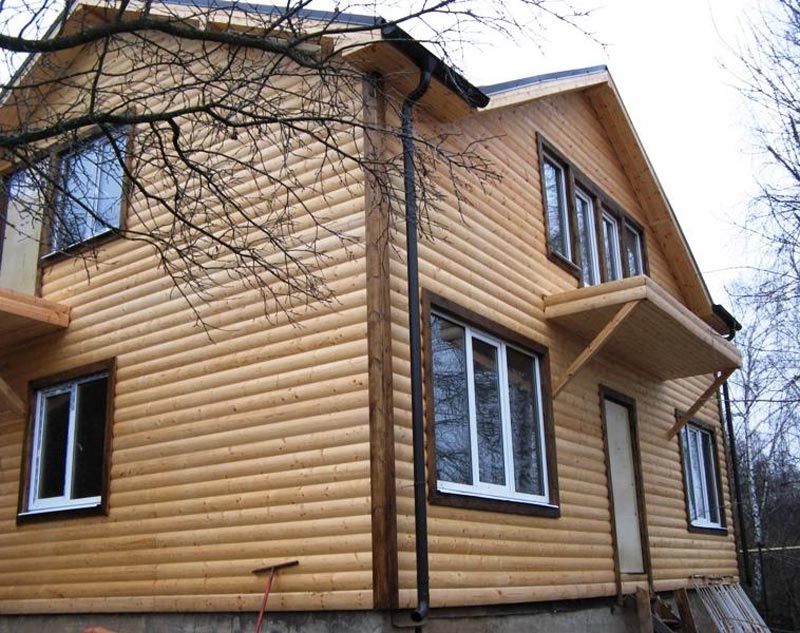 отделка каркасного дома блок хаусом