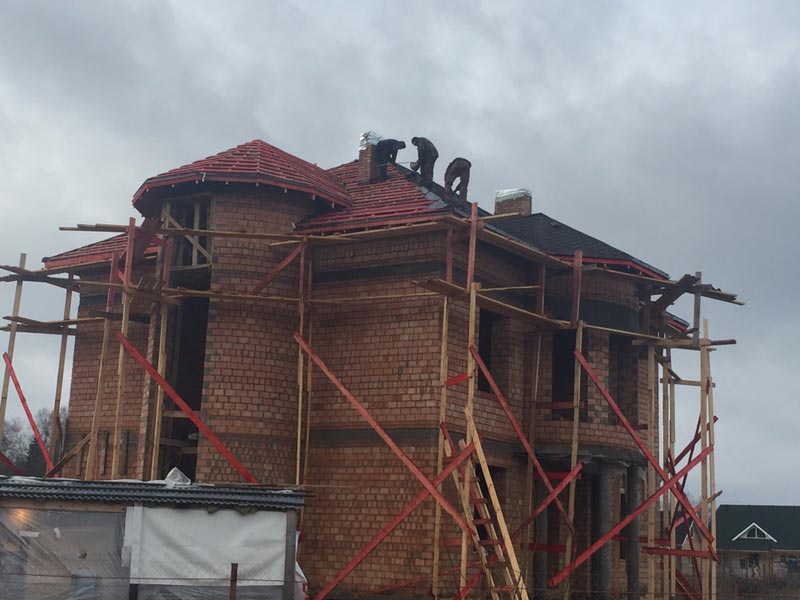 Реконструкция кровли в деревне Карцево