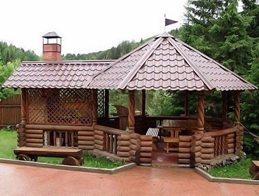беседка с кровлей из металлочерепицы