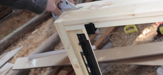 монтаж мансардных окон Velux